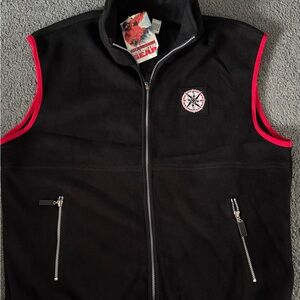 NWT 1997 Marlboro Unlimited Gear vest, size XL.
